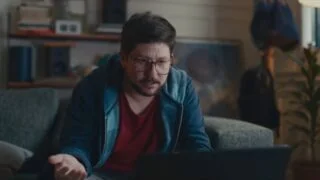 Publicidad TODO PAGO – Hombre con voz finita