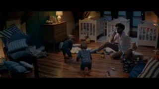 Publicidad Tarjeta NARANJA – Baby Call – «Aguila Padre» cuidando bebés