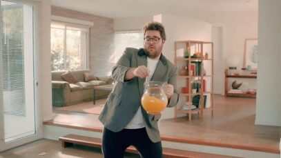 Publicidad TANG – El tio y el tiqui tiqui tiqui tiqui – No es cualquier naranja