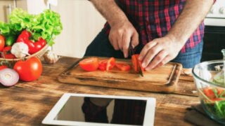 los-mejores-canales-de-youtube-para-aprender-a-cocinar.jpg