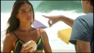 Comercial HAVAIANAS –  Isis Valverde – Concha marina