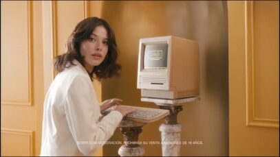 Publicidad Vino DADÁ 6 Honey – Ey! Persona curiosa!