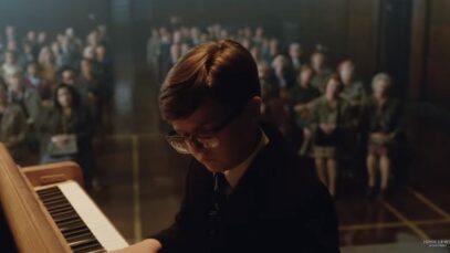 elton john comercial de navidad 2018 toda su carrera