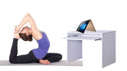 5-soluciones-de-Yoga-para-quienes-se-pasan-el-día-delante-del-ordenador.jpg