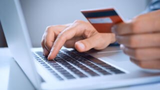 6-consejos-para-proteger-tu-tarjeta-de-crédito-al-comprar-online.jpg