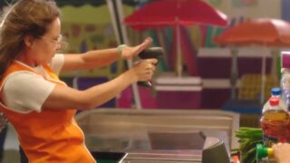 propaganda de levite con la cancion eclipse total del corazon