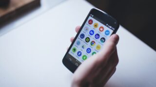 These-apps-send-private-information-to-Facebook.jpg
