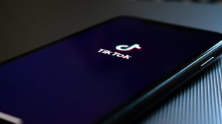 TikTok pide una orden judicial para detener la prohibición de