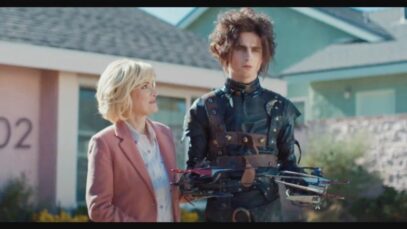 Super-Bowl-Winona-Ryder-Timothee-Chalamet-Edward-Scissorhands-Cadillac-hijo-comercial-spot-ad-1024×582