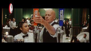 Comercial TECATE – Bruce Willis contra el desperdicio de cerveza