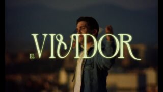 Jaime Lorente protagoniza el anuncio de G´Vine como un vividor