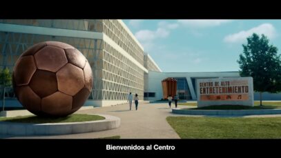 Anuncio LOVE de ORANGE – Tienes 1 afición enorme ?