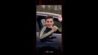 Julián Álvarez de la cancha al Taxi en Publicidad Sorprendente