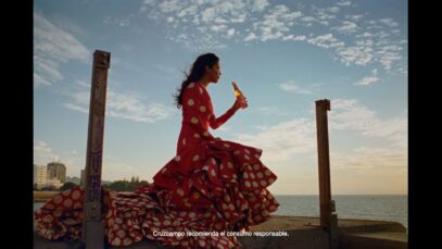 Anuncio CRUZCAMPO – Gitana – Muñeca flamenca (España 2024)
