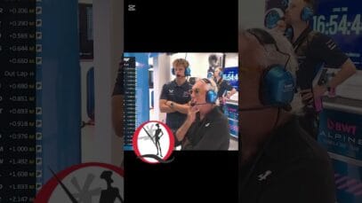 BRIATORE viendo a DOOHAN «OH NO» mientras ARON piensa «OH