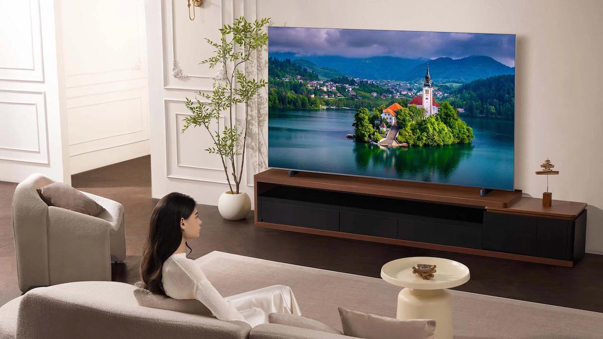 TCL C6K, C7K o C8K: cómo saber qué televisor TCL elegir para ver cine y series en casa 3 TCL C8K salon