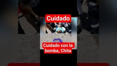 Bombachita libertaria voladora provoca accidente de moto 🛵