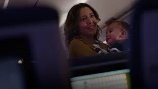 Anuncio de IBERIA Navidad que te hace ver distinto a
