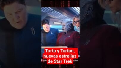 – Disculpe, capitana, pero estamos chocando la nave con tanto