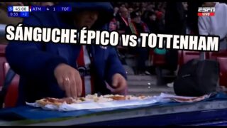 Mono Burgos se come jamón crudo en Ramadán y humilla