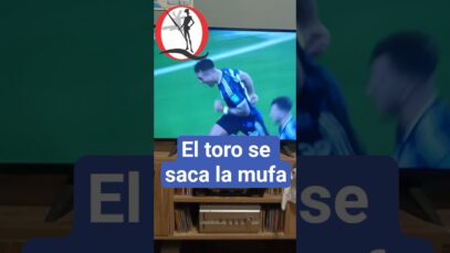 Gol de Lautaro Martinez de penal. Argentina 2 Jordania 0